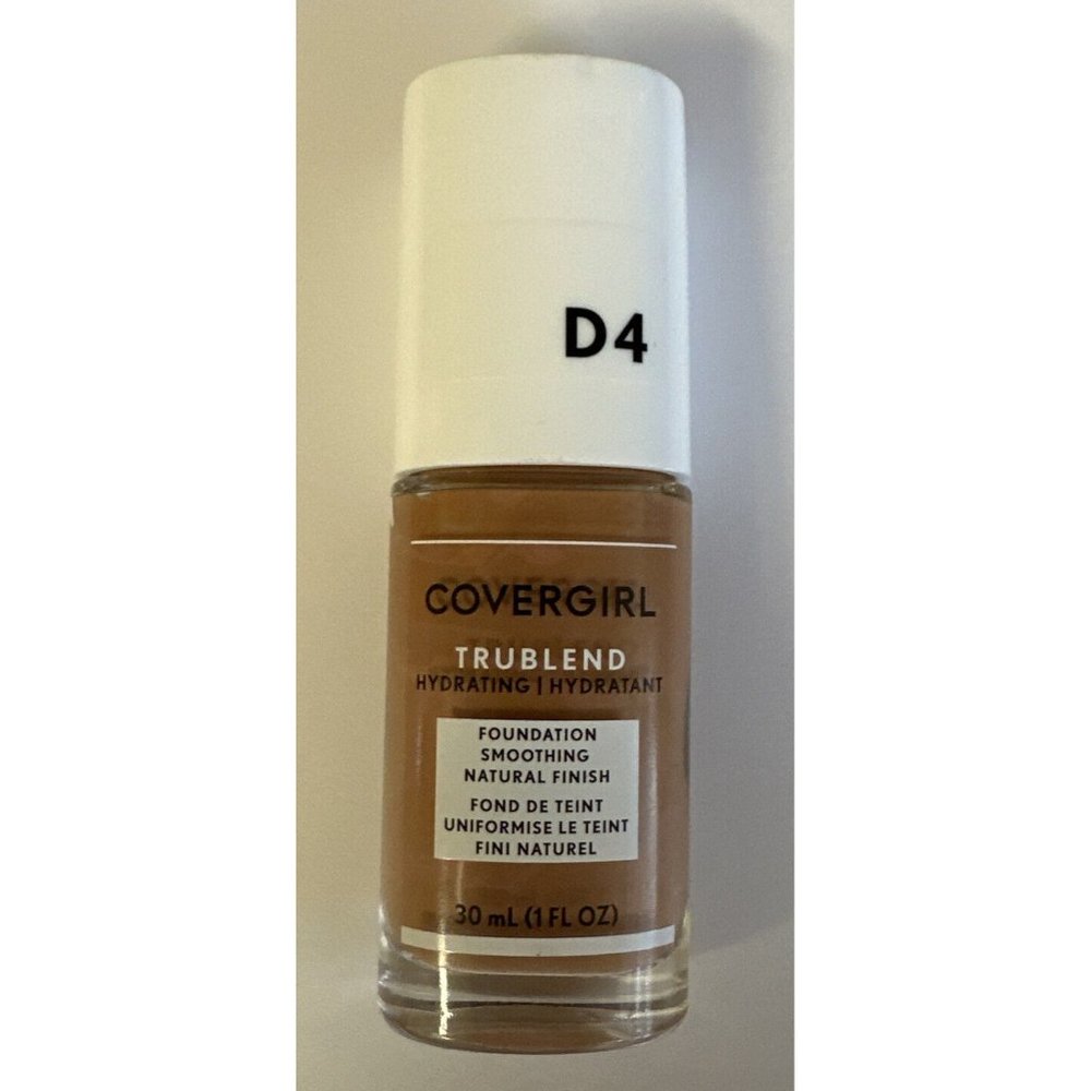CoverGirl Trublend Hydrating Foundation D4 Classic Tan New Sealed